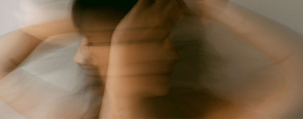 Podcast aflevering 25: Hooggevoelig of overprikkeld? Laura Antonacci, klinisch psycholoog - Insentials